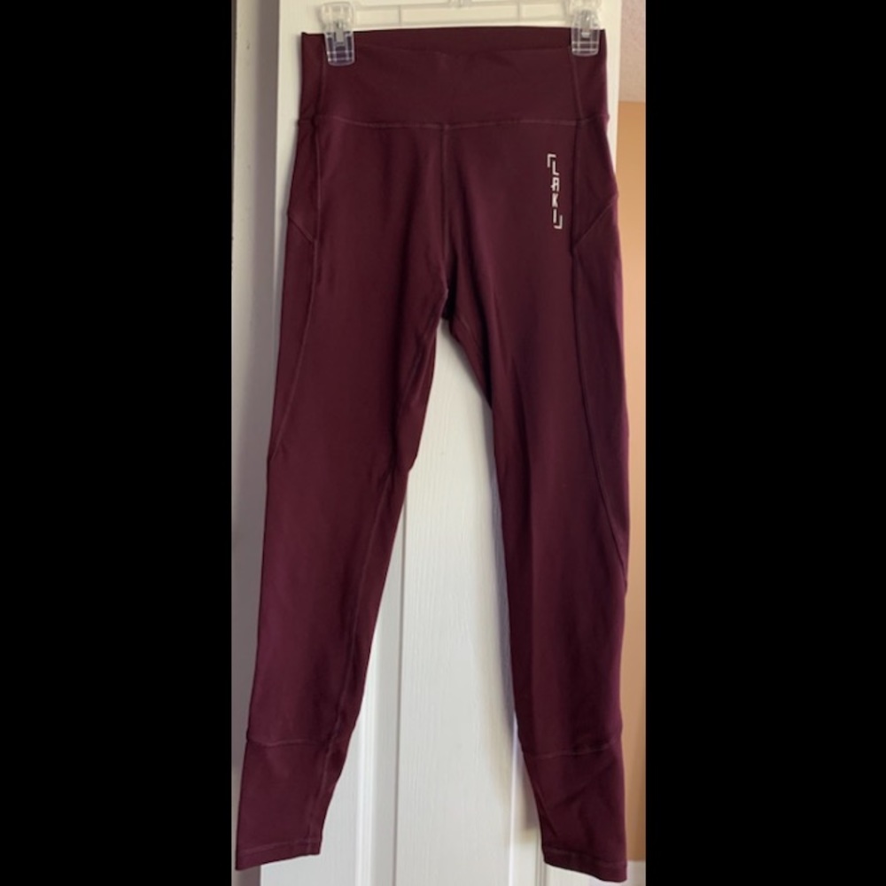 LAKI Leggings